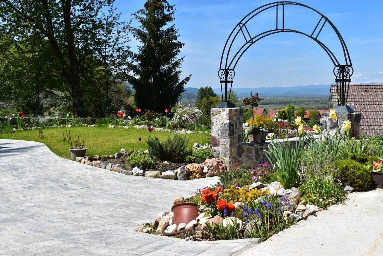 Apartmaji Lejardin Škofljica المظهر الخارجي الصورة